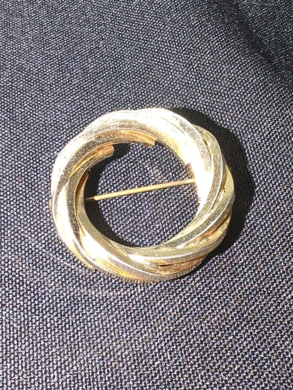 Vintage Gold-Tone Twisted Circle Brooch